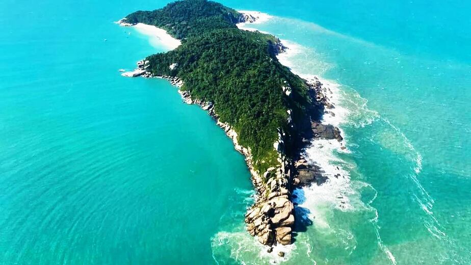 "isla de campeche 800 personas"