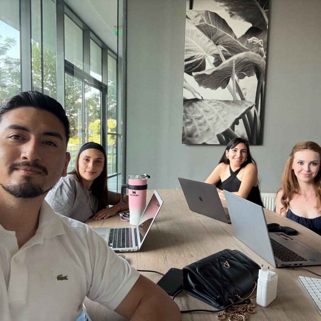 Nuestro equipo inzama travel